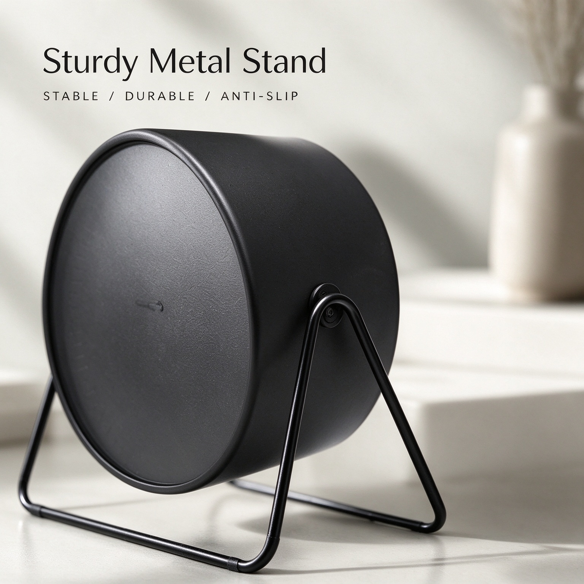 Modern Metal Table Clock